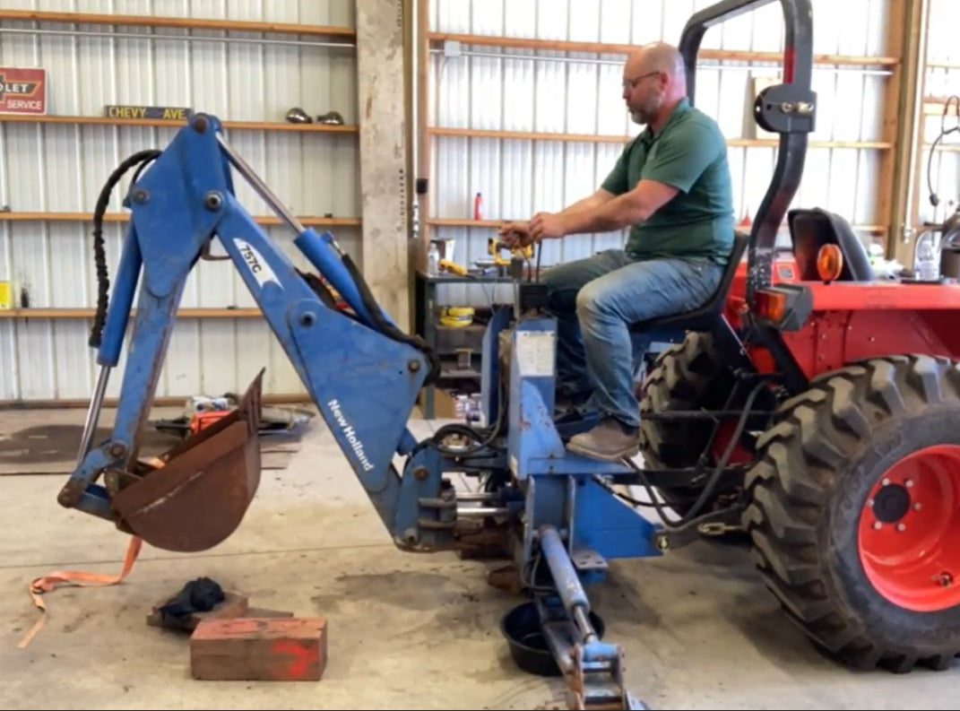Add-On - Constant-Flow Coupler Port to Power Backhoe, Log-Splitter, etc.